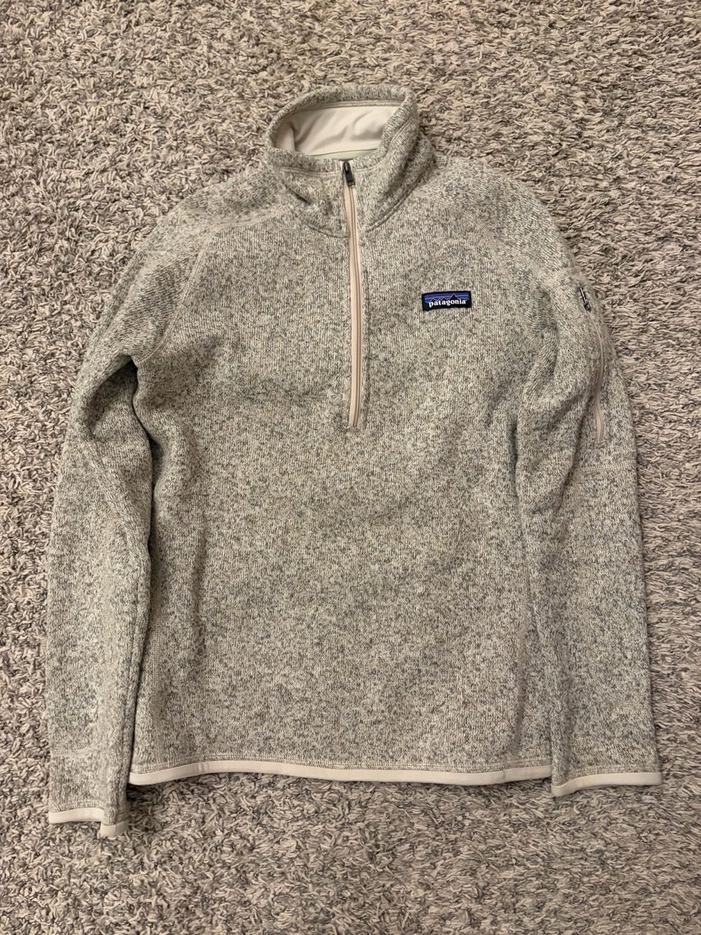 Patagonia Women's Heathered Light Gray Quarter-Zip Fleece Pullover